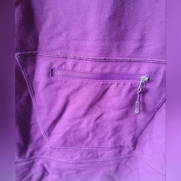 Purple lululemon jogger zip up - Picture 4 of 7